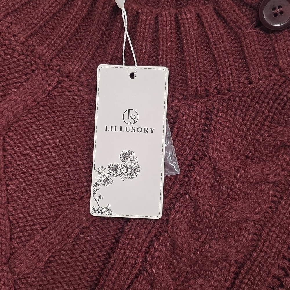 Lillusory Burgundy Cable Knit Sweater. Size M. NWT! - Picture 3 of 6